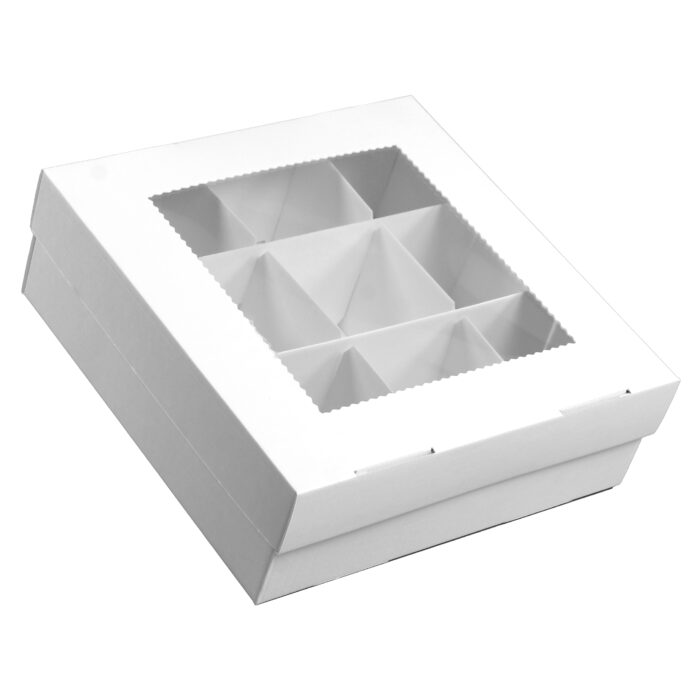 Śnieżnobiałe pudełko z okienkiem na prezenty 300x300x100 mm